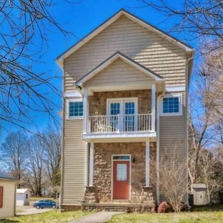 Skinny Big House In Jefferson City Esterno foto